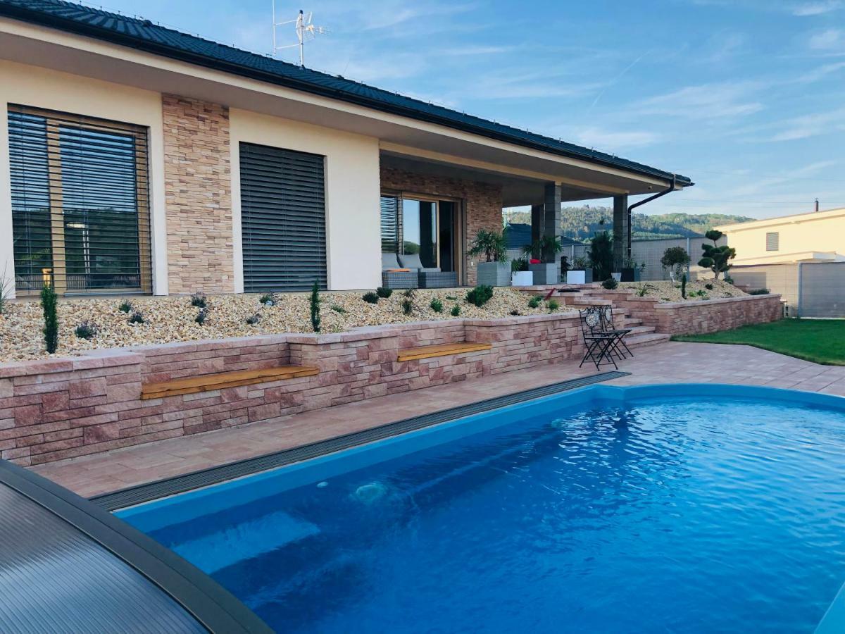 Luxury Spa Villa Kraluv Dvur Ngoại thất bức ảnh